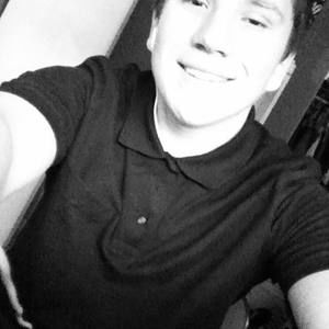 Meet your Posher, Zachary